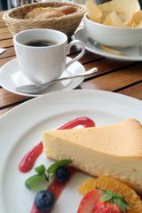 コーヒーとケーキ